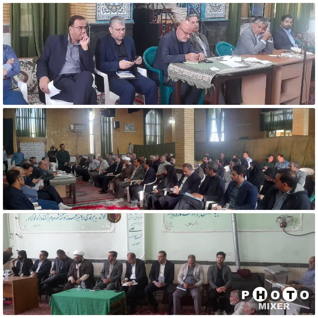 جلسه بررسی مشکلات آب شرب روستاهای بخش قرهکهریز شهرستان شازند برگزار شد