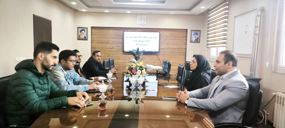 نشست رسانه‌های محلی با مدیر امور آب و فاضلاب شهرستان شازند