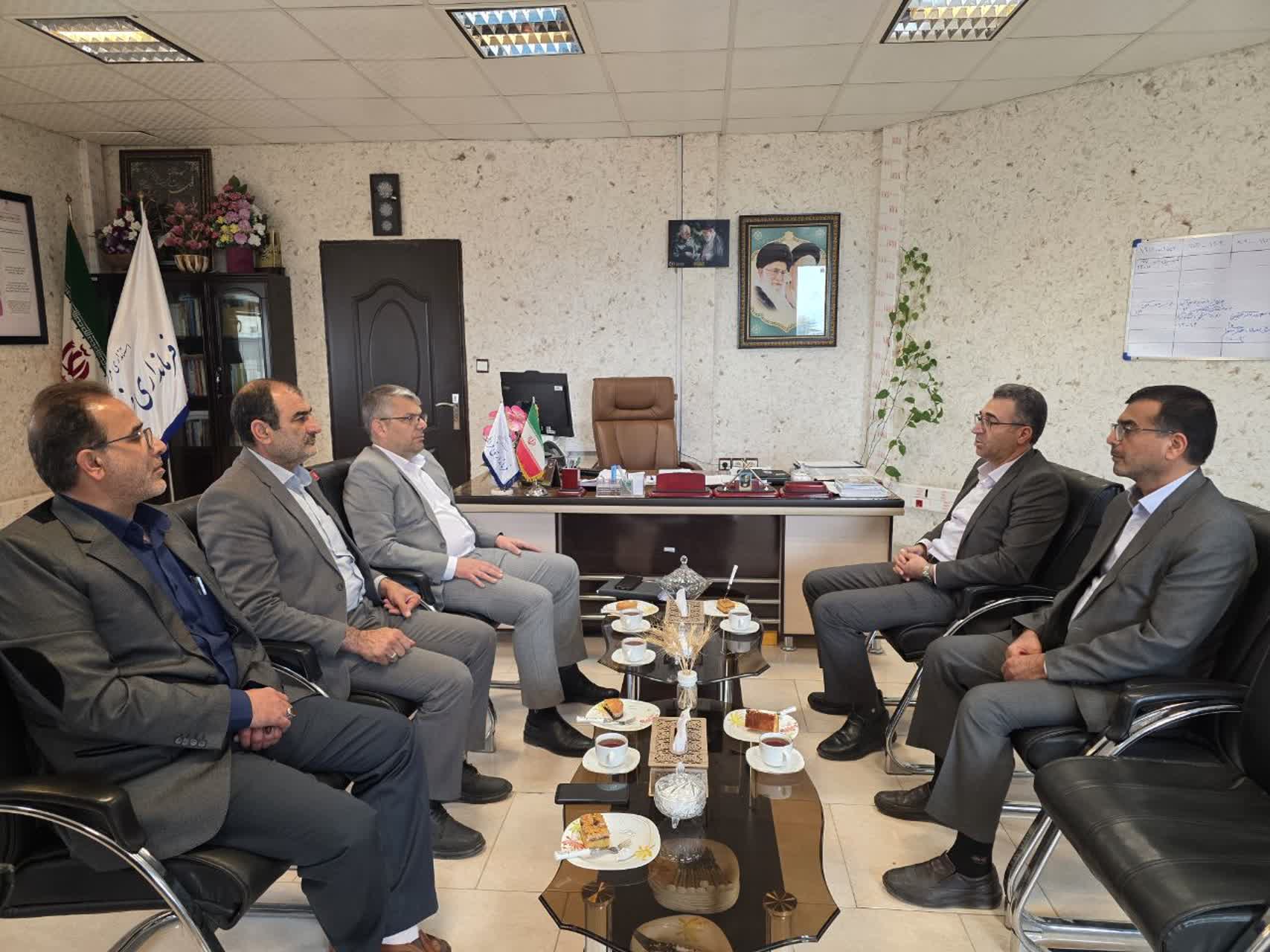رایزنی مدیرعامل آبفای استان مرکزی با سرپرست فرمانداری فراهان درباره پروژه‌های آبرسانی