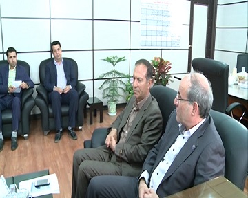 بازدیدفرماندار شهرستان دلیجان و مدیرعامل شرکت آب وفاضلاب استان مرکزی از چند واحد صنعتی شهر دلیجان