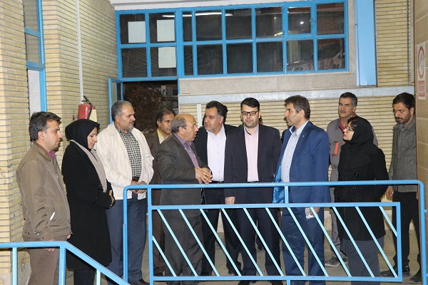 بازدید مدیر نظارت بر بهره برداری آب شرکت مهندسی آب وفاضلاب کشور از شبکه وتاسیسات امور آب وفاضلاب شهرستان اراک