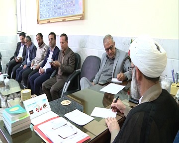 توسط مدیر امور آب وفاضلاب شهرستان دلیجان در جلسه فرهنگ عمومی شهرستان راهکارهای عملیاتی مدیریت مصرف آب ارائه شد