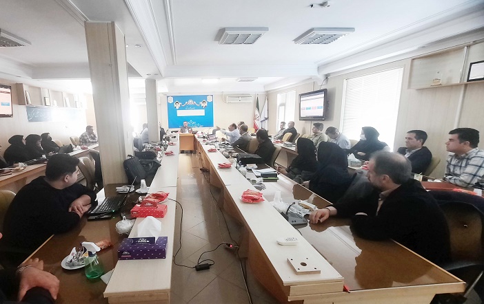 برگزاری دوره آموزشی نرم افزار جدید خدمات مشترکین و درآمد