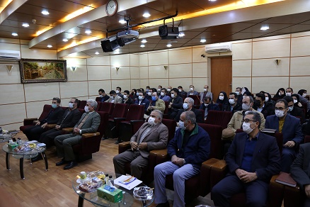 آیین گرامیداشت روز حسابدار با حضور مدیر عامل شرکت آب و فاضلاب استان مرکزی برگزار شد