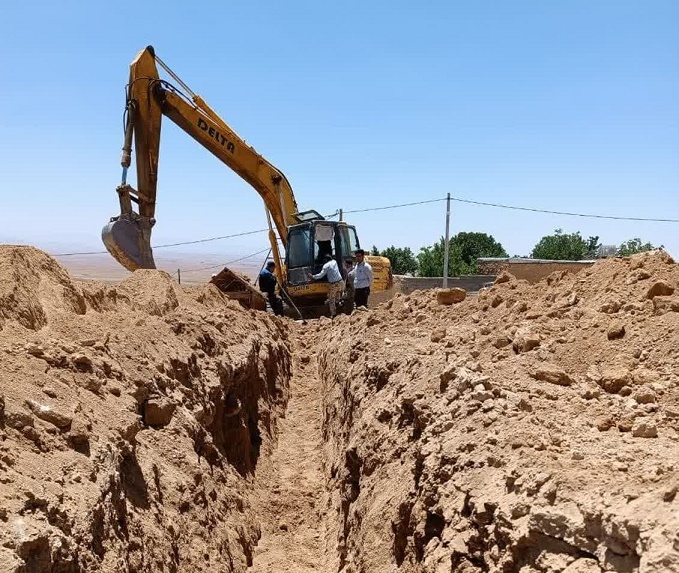 اجرای بیش از 8 کیلومتر شبکه آب در روستای قره چای شهرستان ساوه